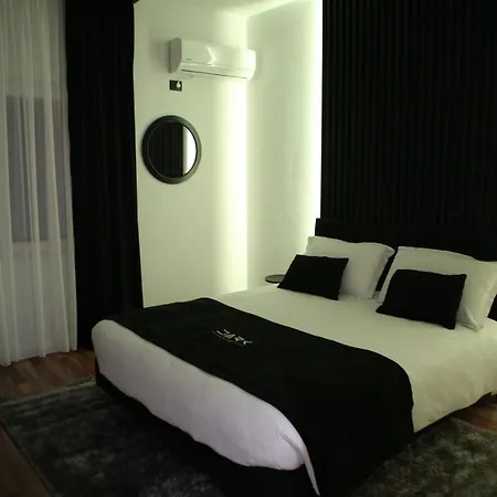 Dark Boutique 4* Shkozë