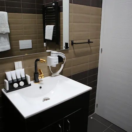 Dark Boutique 酒店 Shkoze (Tirana)