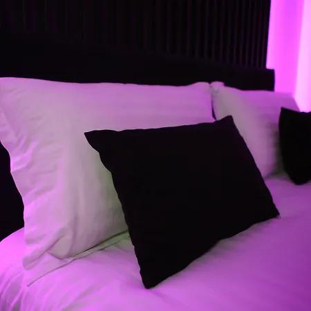 Dark Boutique 酒店