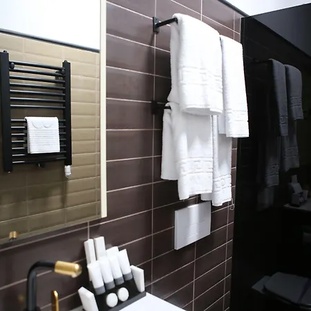 Dark Boutique Szálloda 4*