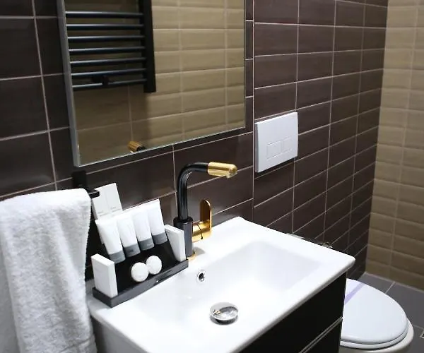 Hotel Dark Boutique Shkoze (Tirana)