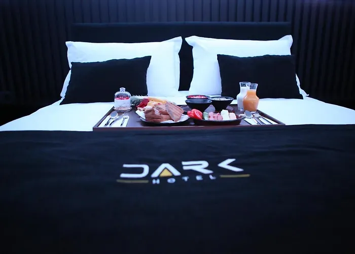 酒店 Dark Boutique Shkoze (Tirana)
