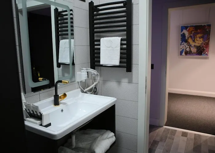 Dark Boutique Hotel 4*