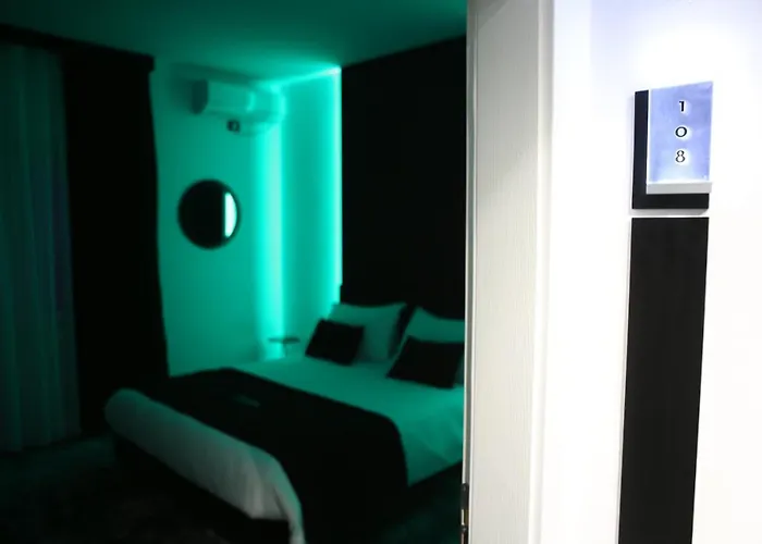 Hotel Dark Boutique 4*