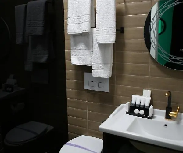 Dark Boutique Shkoze (Tirana)