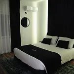 Hotell Dark Boutique Shkoze (Tirana)