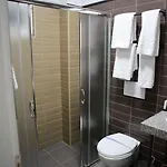 Hotell Dark Boutique Shkoze (Tirana)