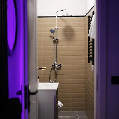 Hotel Dark Boutique Shkoze (Tirana)