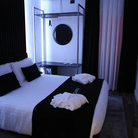 Dark Boutique Shkozë