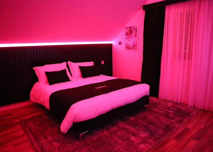 Ξενοδοχείο Dark Boutique